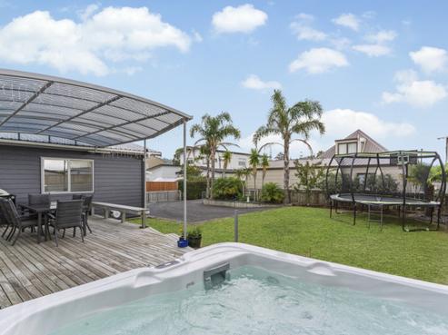 205B Williamson Road, Whangamata