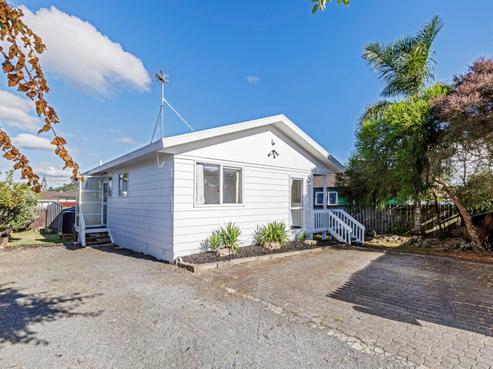 12 Childers Road, Ranui