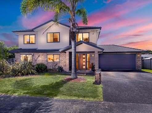 39 Riverglade Parkway, Te Atatu South