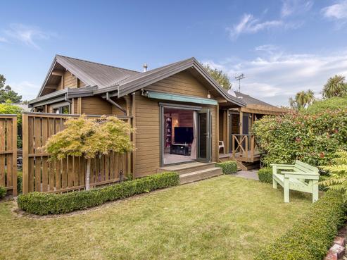4 Penfold Square, Leithfield
