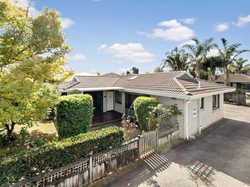1/45 Clevedon Road, Papakura