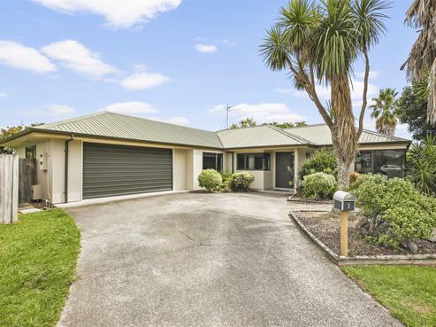 5 Leander Place, Flagstaff