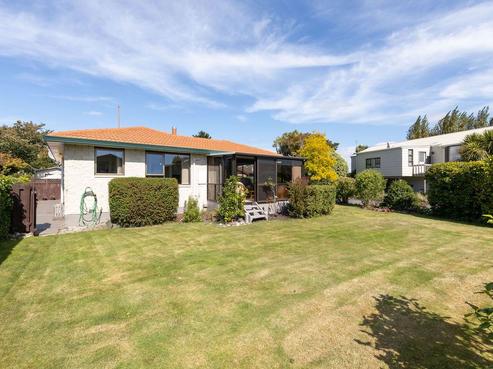 3 Prudhoe Lane, Northcote