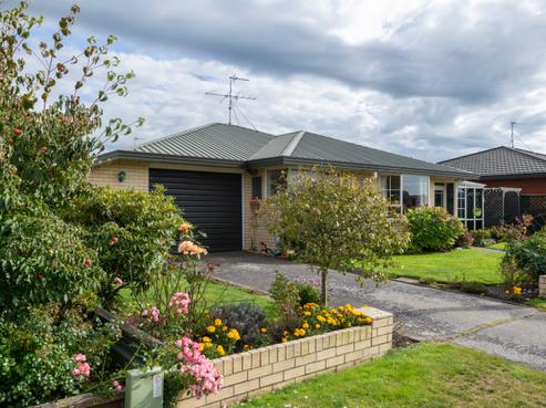 145 Chalmers Avenue, Hampstead