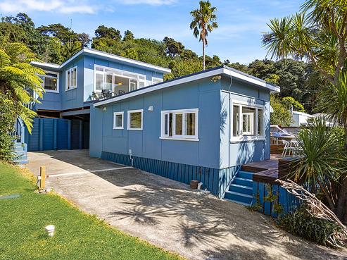 33 Foster Avenue, Huia