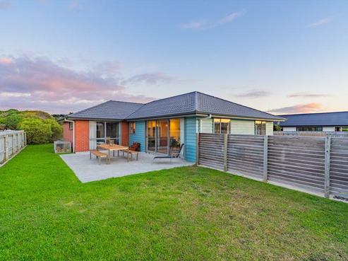 79 Kotuku Drive, Paraparaumu Beach