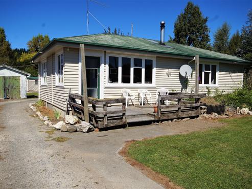 6 Hawkswood Street, Waiau