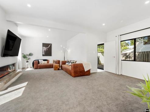6A Tallington Crescent, Torbay
