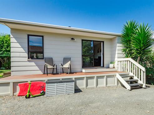 12 Hookway Grove, Paraparaumu