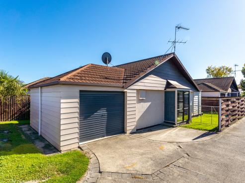 6 Boyce Street, Springlands