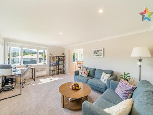 2 Otira Grove, Kelson