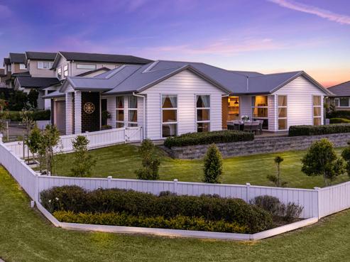 2 Whaley Greens, Silverdale