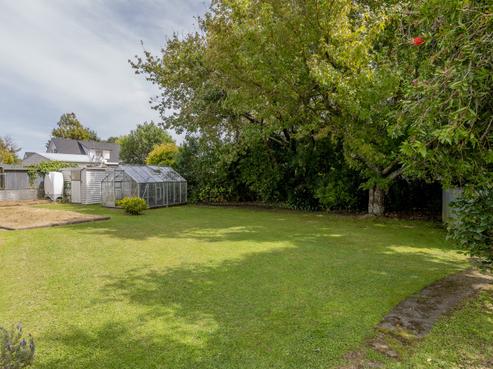 13 Awatea Avenue, Paraparaumu
