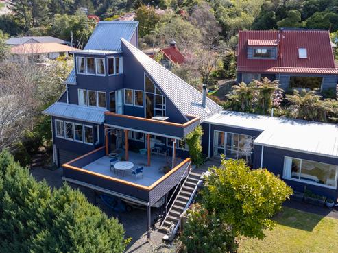 16 Brunette Drive, Acacia Bay