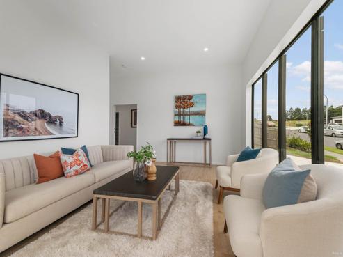 10 Celestial Crescent, Orewa