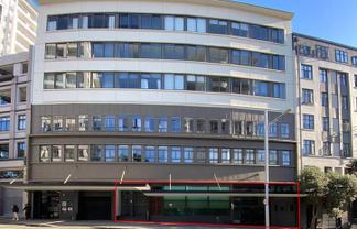 CITY CHARACTER UNIT PLUS TWO CAR PARKS