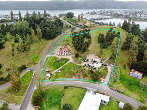 18 Manuka Drive, Whangamata