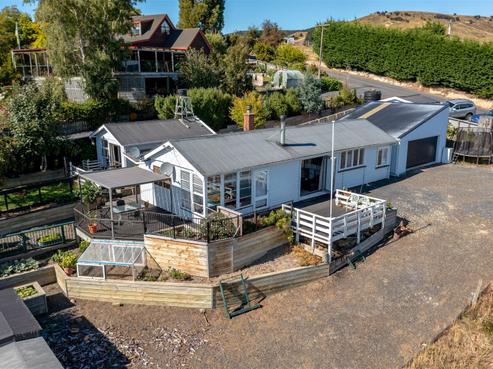 21 Castle Street, Waihola