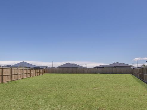 13 Florence Drive, Lincoln