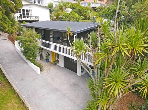 199D Titirangi Road, Titirangi