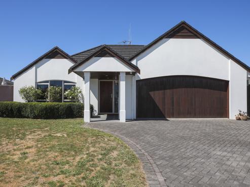 32 Alconbury Drive, Rototuna North