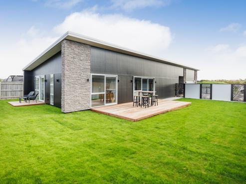 130 Pharazyn Street, Feilding