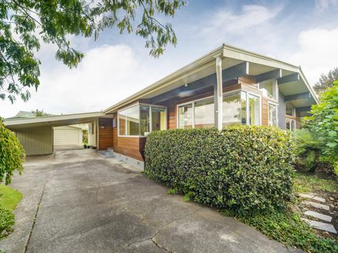 6 Dunk Place, Milson