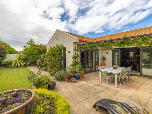 31 Millstream Drive, Northwood
