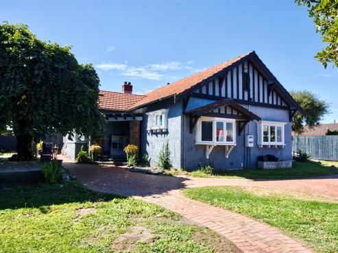 126 Ranolf Street, Glenholme