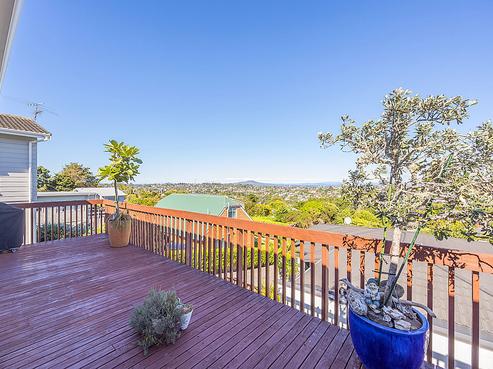 85 Sunset Road, Totara Vale