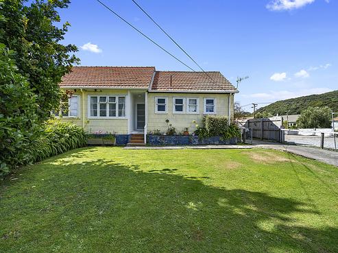 8 Macky Street, Taita
