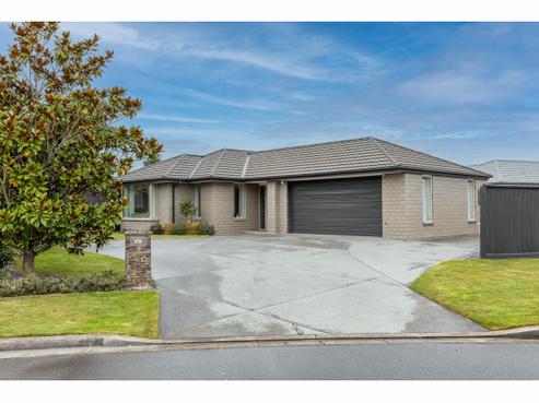 5 Cyclamen Place, Aidanfield