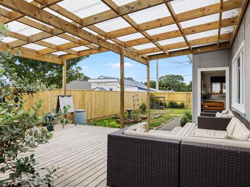4 Old South Road, Okato