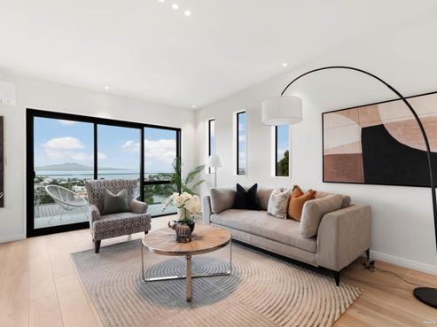 167B East Coast Road, Castor Bay