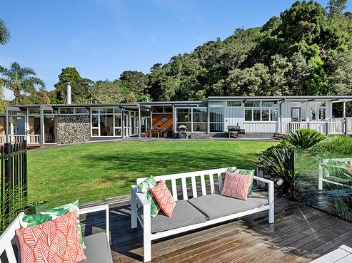 232 Western Hills Drive, Avenues