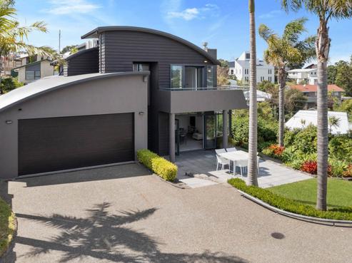 2/41 Watea Road, Torbay