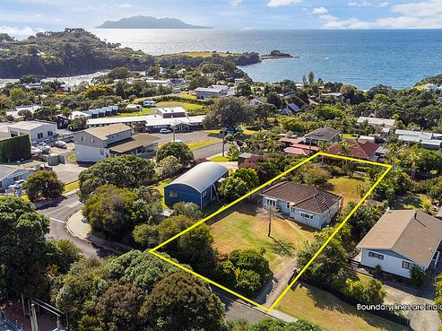 27 Hauraki Road, Leigh