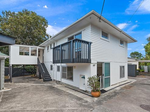 2/42A Woodglen Road, Glen Eden