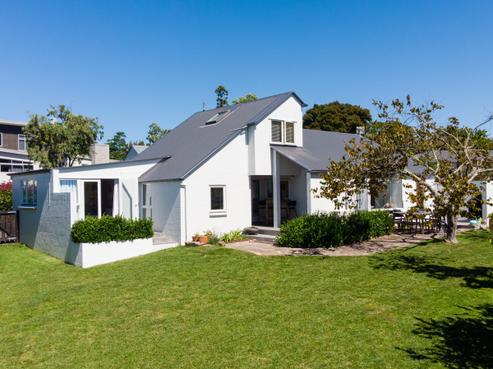 27 Greenwood Road, Havelock North