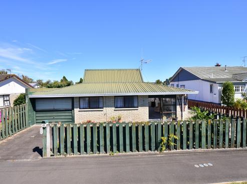 1 Saint Olpherts Avenue, Hamilton East