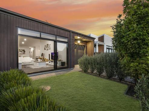 15 Liberation Road, Papakura