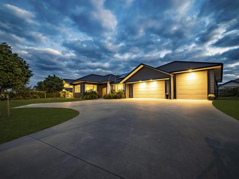 15 Alan Livingston Drive, Cambridge