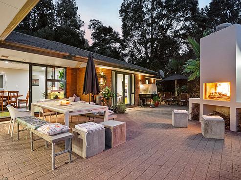 63 Tram Valley Road, Swanson