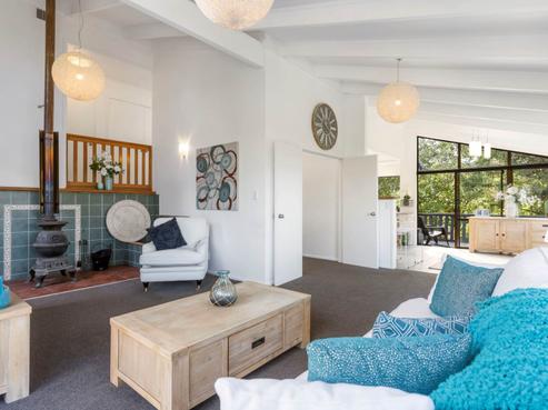 35 Sispara Place, Beach Haven