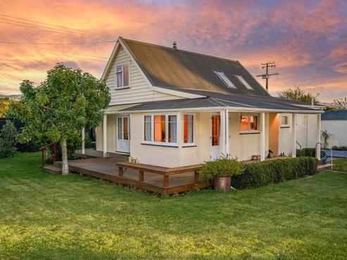 168 Main Road Spring Grove, Brightwater