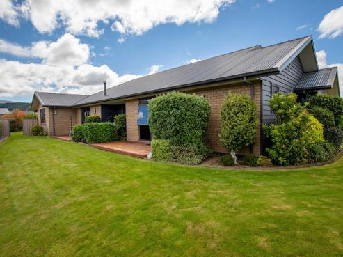 23 Chandler Crescent, Clyde
