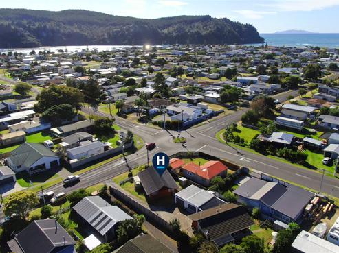 303A Hetherington Road, Whangamata
