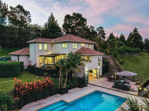 135 Glenmore Road, Coatesville