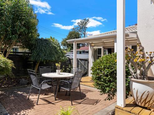 14A Rossmore Terrace, Murrays Bay
