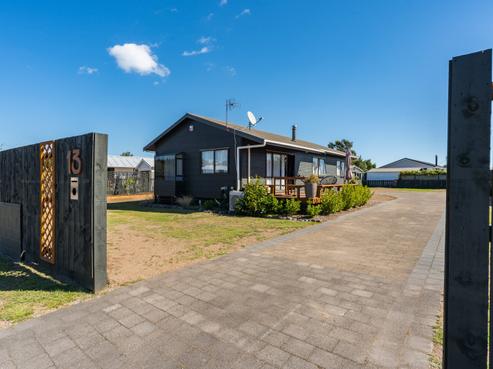 13 Arthur Crescent, Hilltop